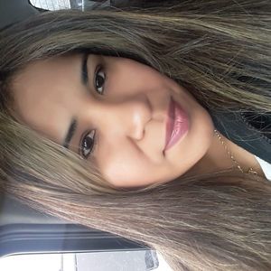 Meet your Posher, Monica